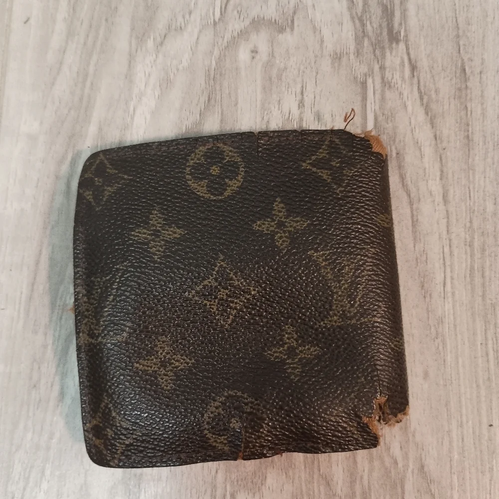 Louis Vuitton MARCO Wallet Billfold Monogram VIntage Authentic